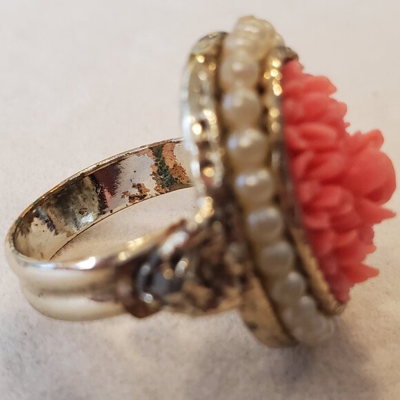 Vintage 1960s Carved Roses Ring Faux Coral & Pearls Adjustable Ornate Goldtone - Picture 5 of 7